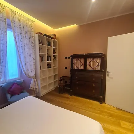 Green Home Apartment